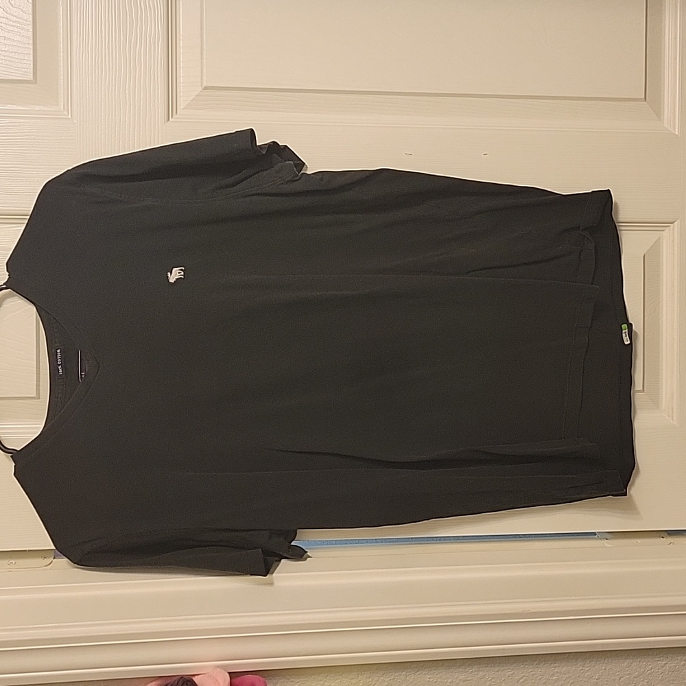 Abercrombie black tee